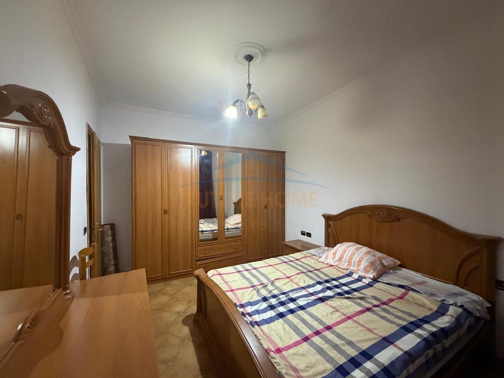Qera , Apartament 1+1 , Stadiumi Dinamo , Tirane