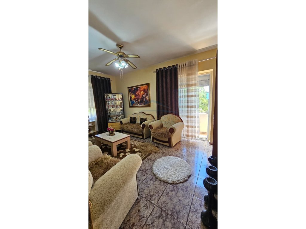 Shitet , Apartament 2+1 , Durres