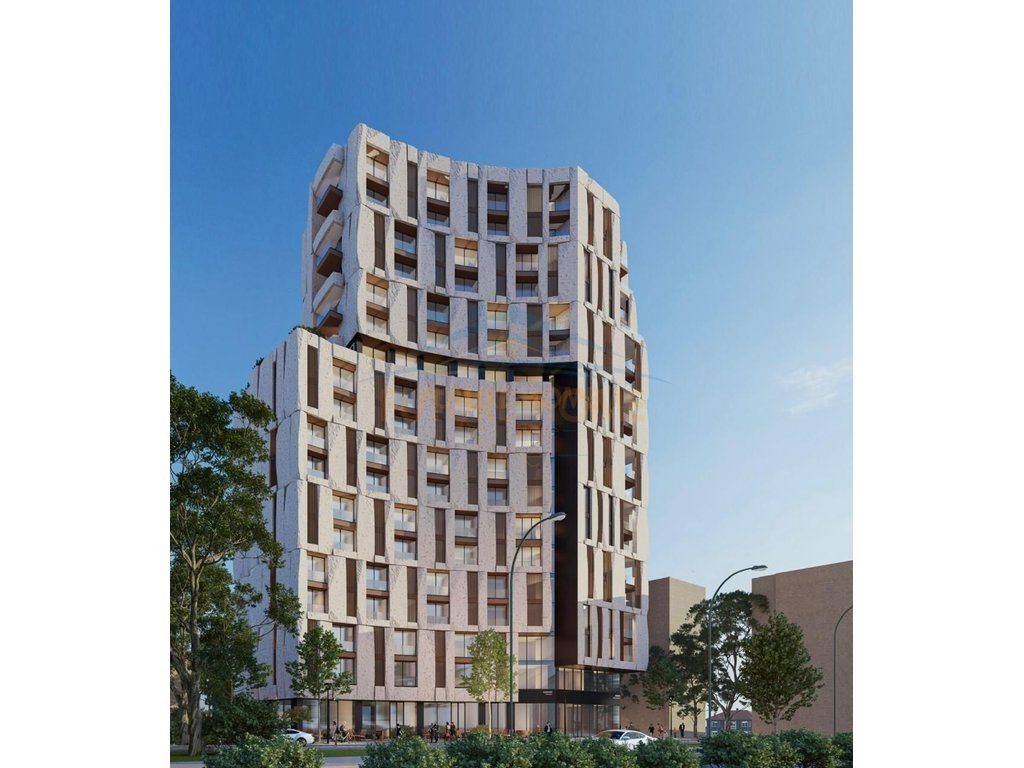 Shitet, Apartament 1+1, Rruga Bardhyl, Tirane.
