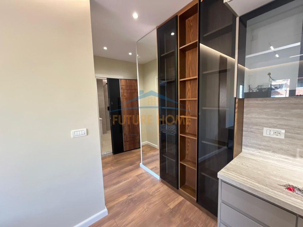 Shitet , Apartament 1+1 , Mine Peza , Tirane 3
