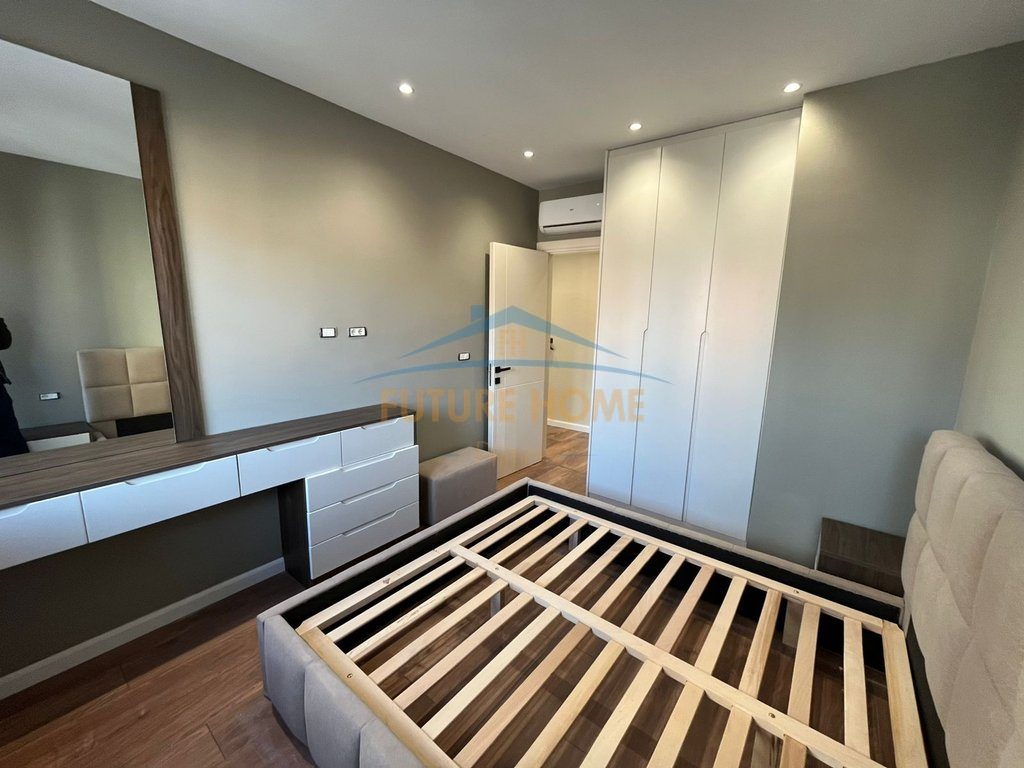 Shitet , Apartament 1+1 , Mine Peza , Tirane 4