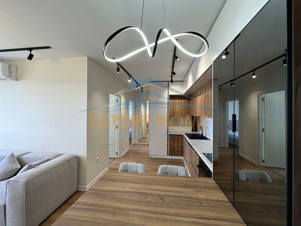Shitet, Apartament 2+1, Shkoze, Tiranë. 3