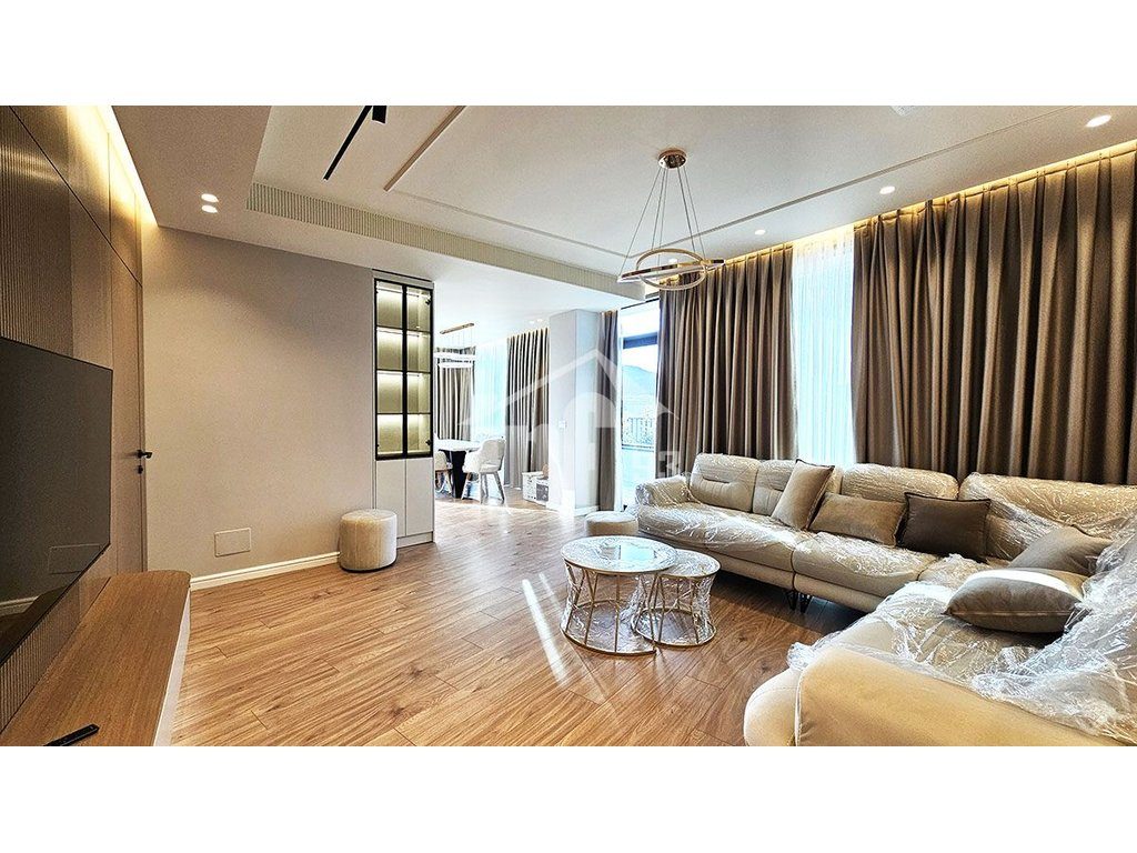 “LAKE VIEW” RESIDENCES, NE RRUGEN “KRISTO LUARASI”