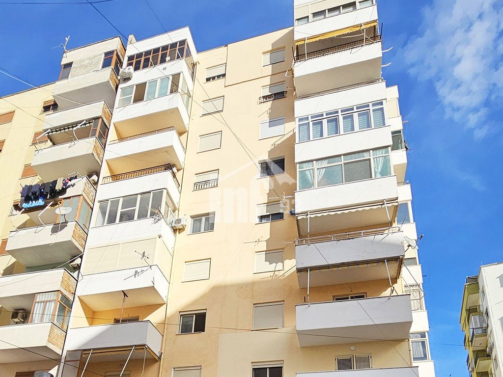 NE PLAZHIN E DURRESIT, SEKTORI “ILIRIA”