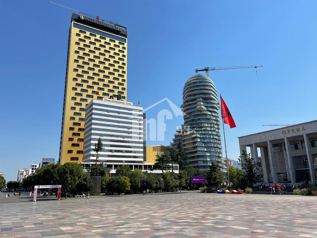 QENDER, SHESHI SKENDERBEJ 1
