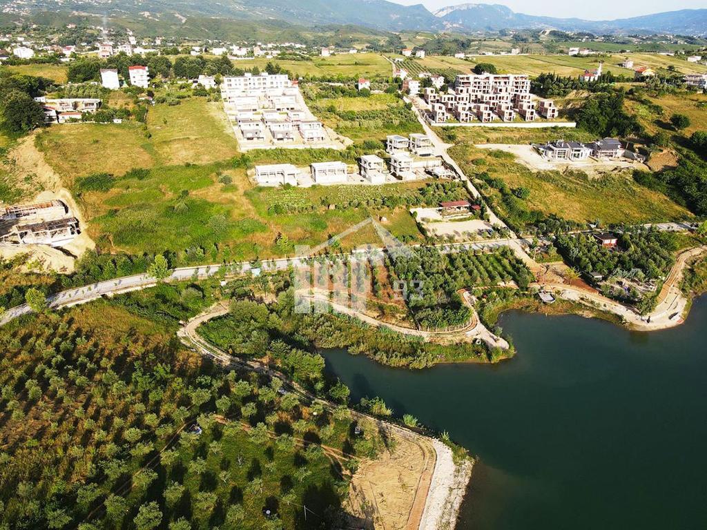 “LAKESIDE” RESIDENCE, LIQENI I FARKES 1