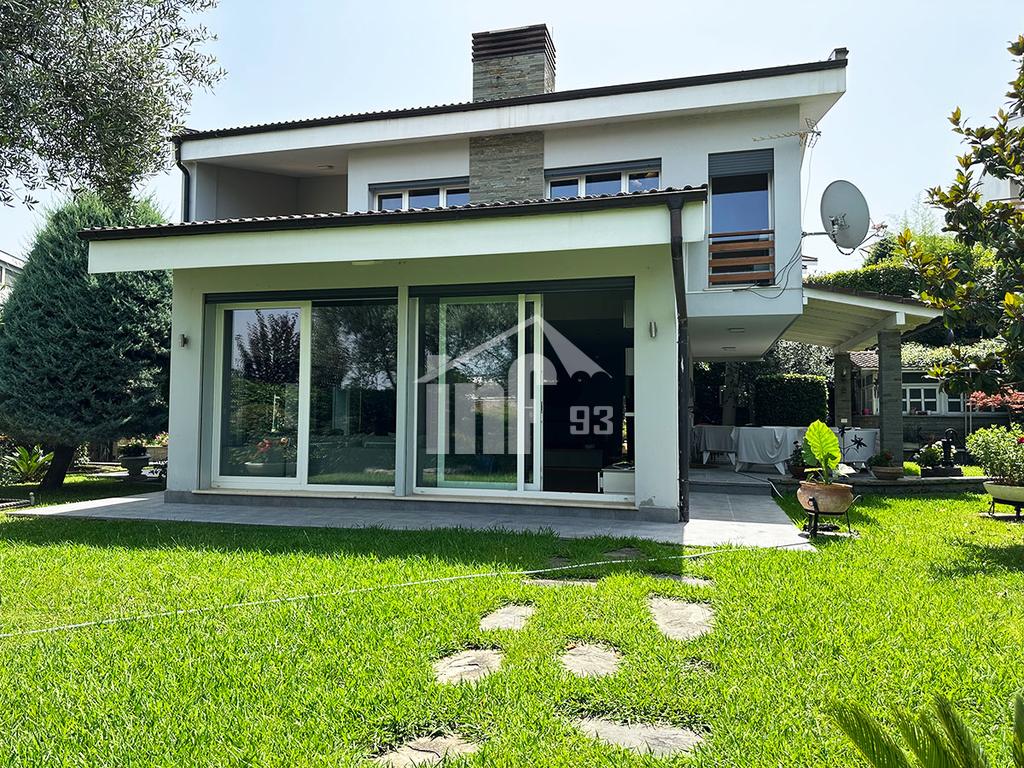 "LONG HILLS" RESIDENCE, 500 M NGA TEG