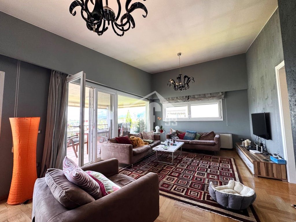 "LONG HILLS" RESIDENCE, 500 M NGA TEG 2