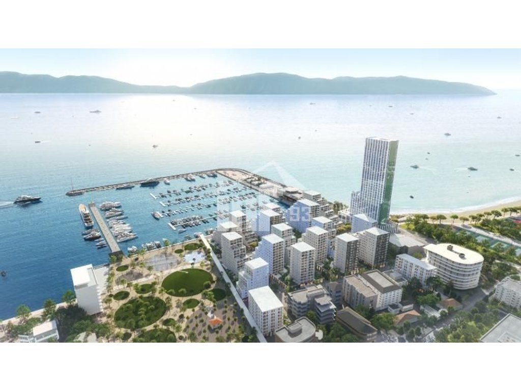 VLORA MARINA, VLORE