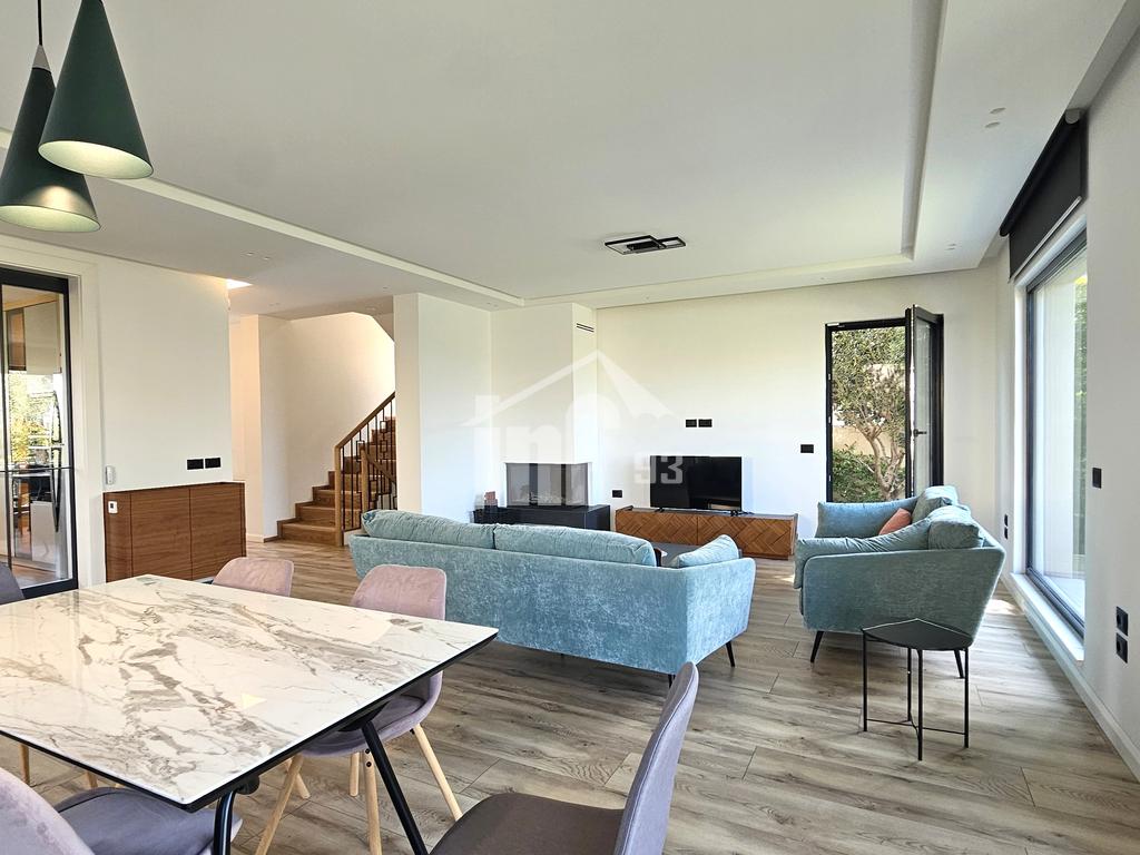 “TUSCANY VILLAS 2” RESIDENCE 3