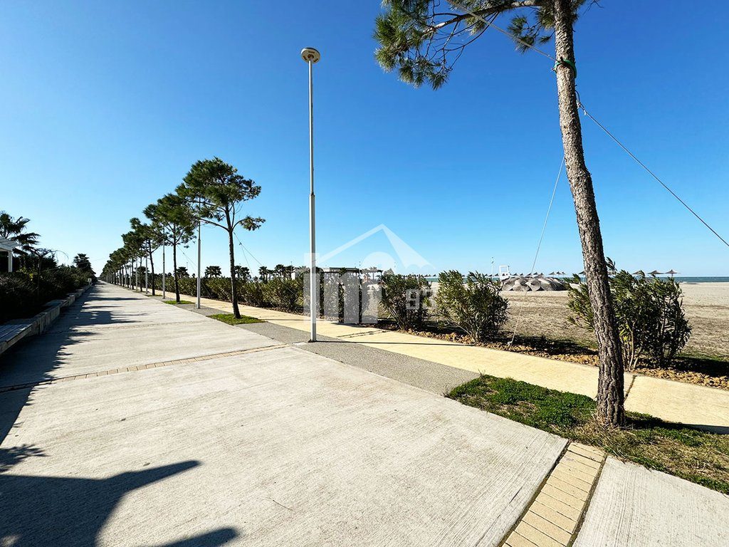 "VALA MAR" RESIDENCES, GJIRI I LALZIT