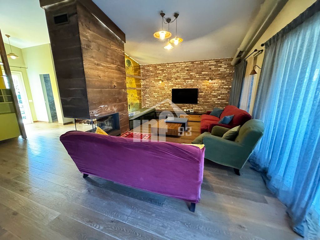 "LONG HILLS" RESIDENCE, 500 M NGA TEG 2