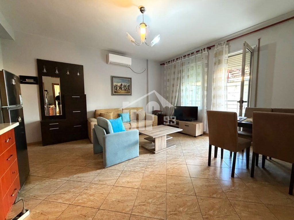 PRANË RRUGËS “MYSLYM SHYRI” 3