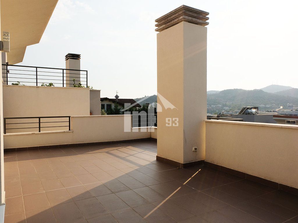 “SUNRISE RESIDENCE” VETEM 200 M NGA TEG