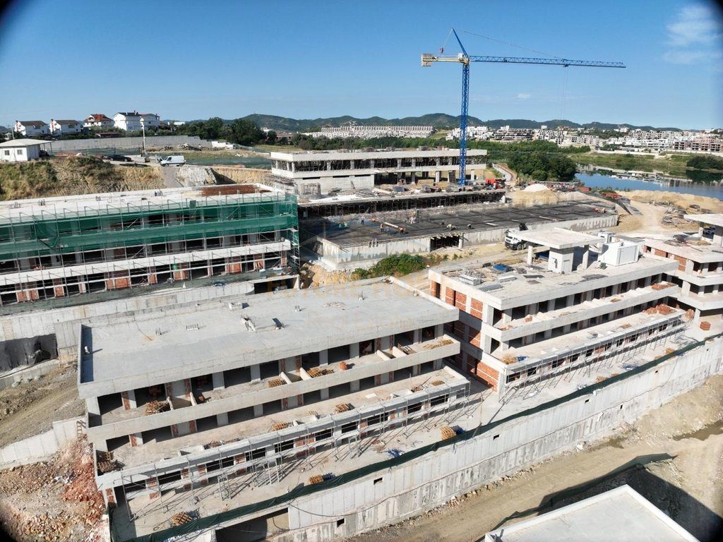 Shitet, Apartament 1+1,Kompleksi Lake Front, Farke 2