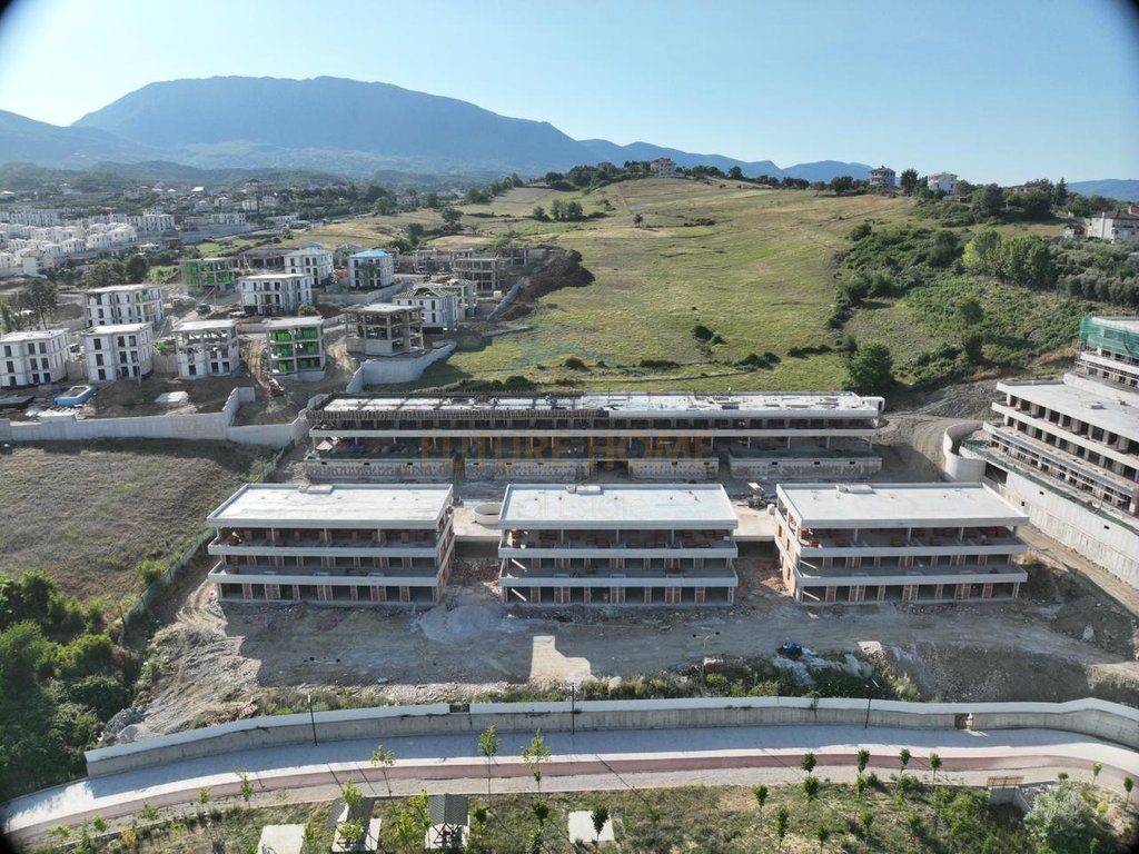 Shitet, Apartament 1+1,Kompleksi Lake Front, Farke