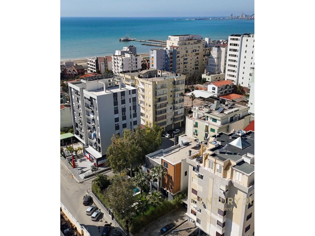 Ekskluzive! Vilë Luksoze Për Shitje në Plazhin Iliria Moderne me Spa, Rooftop dhe Pishinë – Investim Premium 2