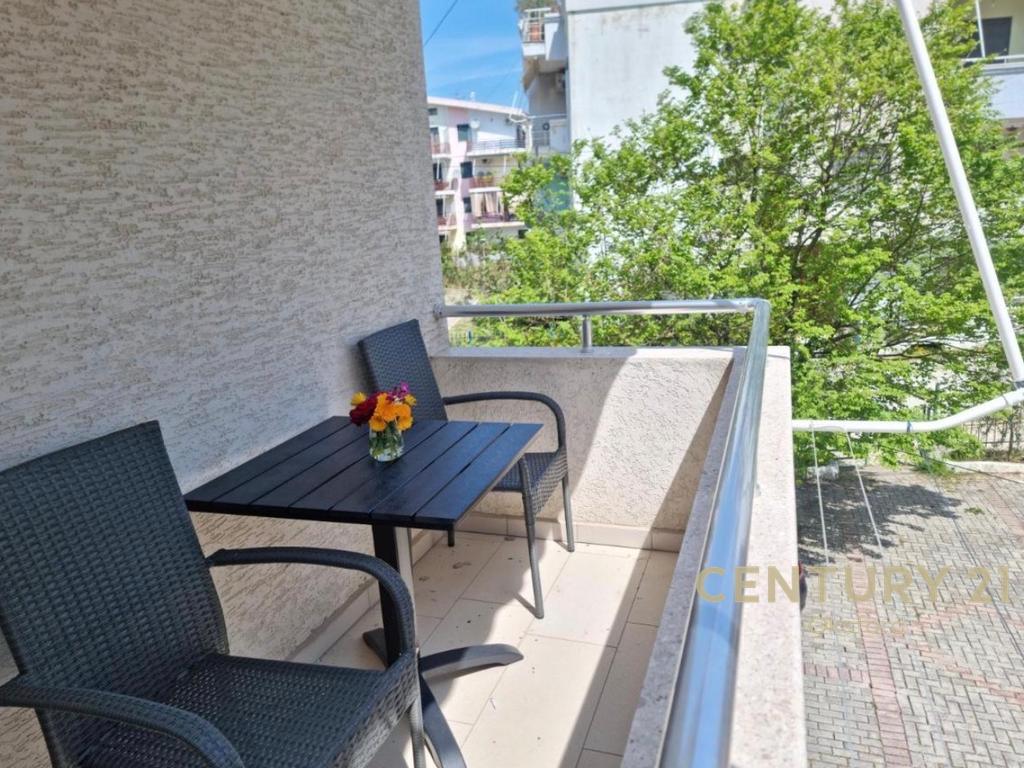 EKSKLUZIVE!SHESIM APARTAMENT 1+1 TE INVESTUAR PRANE DETIT,NE GOLEM! 2