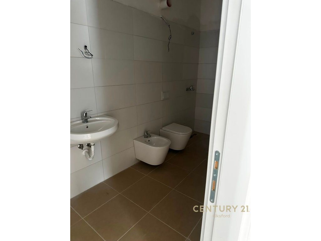 Apartament Premium 3+1+2 për Shitje – Vazhdimi i Kodrës së Diellit 1 4