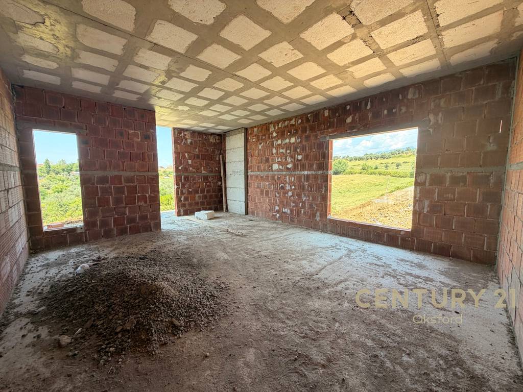 APARTAMENT 1+1 PËR SHITJE NË LIORE LAKE RESIDENCE PASKUQAN 4