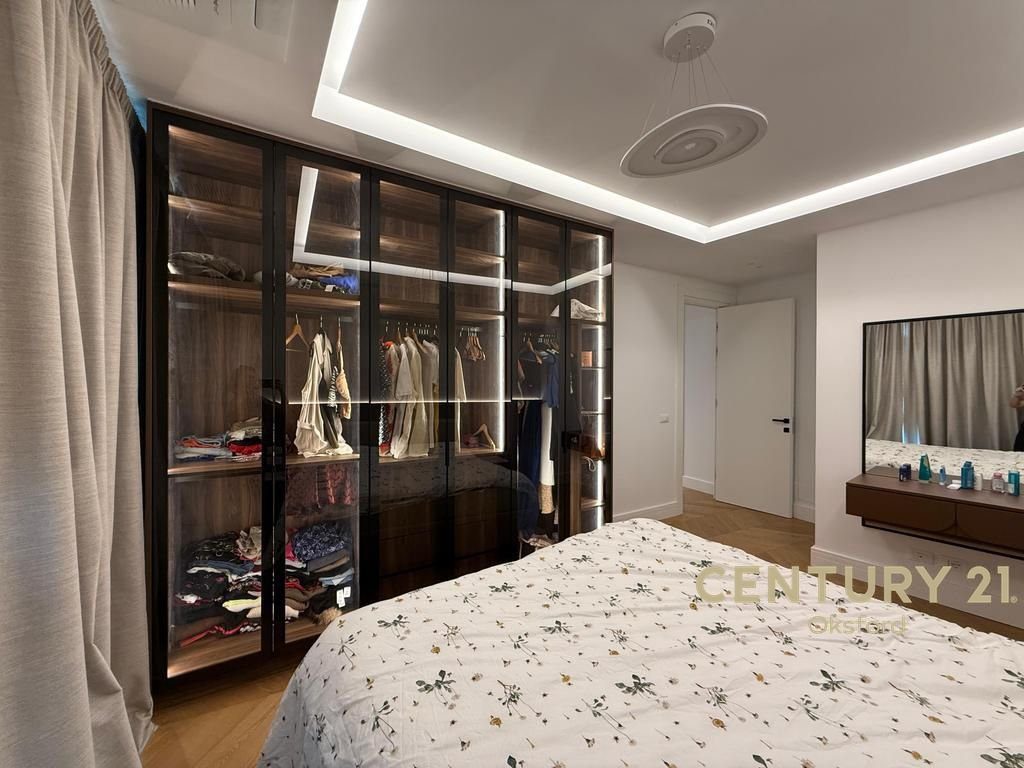 Shesim apartament luksoz, tek Rezidenca Lake View! 3