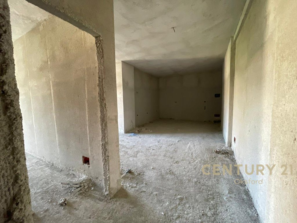 APARTAMENT 1+1, TEK ISH FUSHA E AVIACIONIT PER SHITJE 2