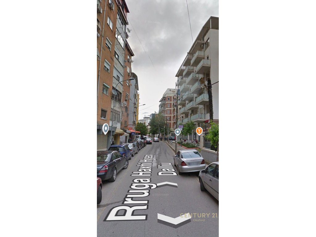 SHESIM DY POSTE PARKIMI ,TEK BRRAKA! 3