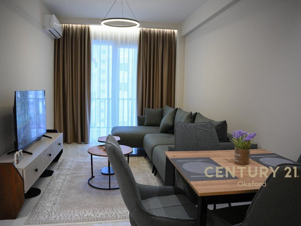 Shitet Apartament 1+1 ne Kamez! 3