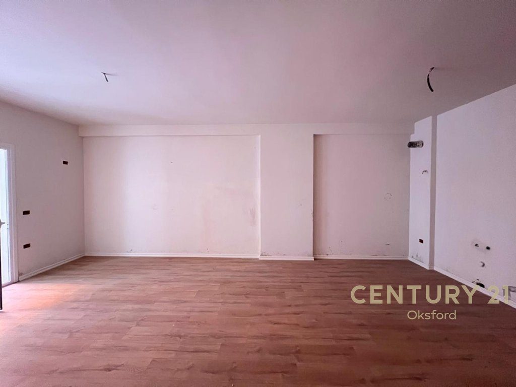 APARTAMENT 1+1 PER SHITJE NE YZBERISHT 2