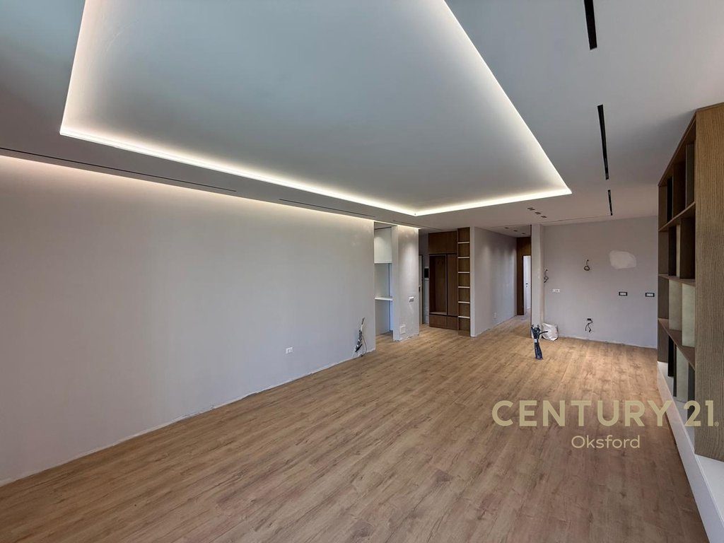Shesim apartament 2+1+2 me pamje nga Kompleksi Olimpik, tek Altana Luxury Residence! 2