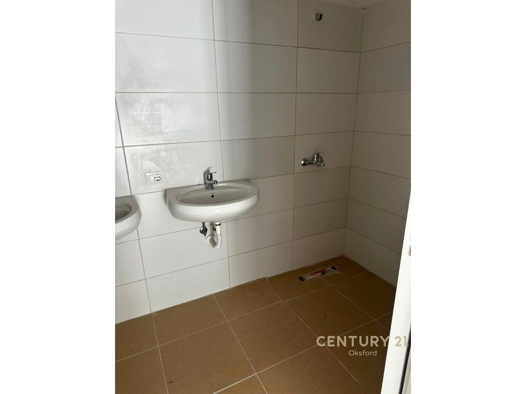 Apartament Premium 3+1+2 për Shitje – Vazhdimi i Kodrës së Diellit 1 2