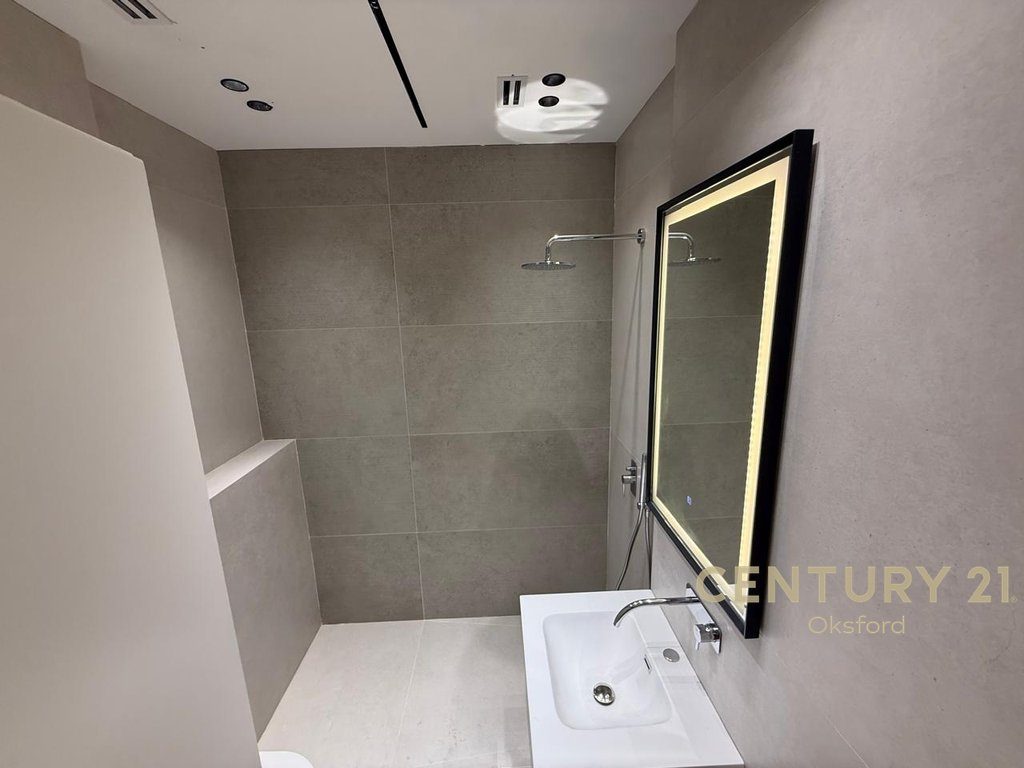 Shesim apartament 2+1+2 me pamje nga Kompleksi Olimpik, tek Altana Luxury Residence! 4