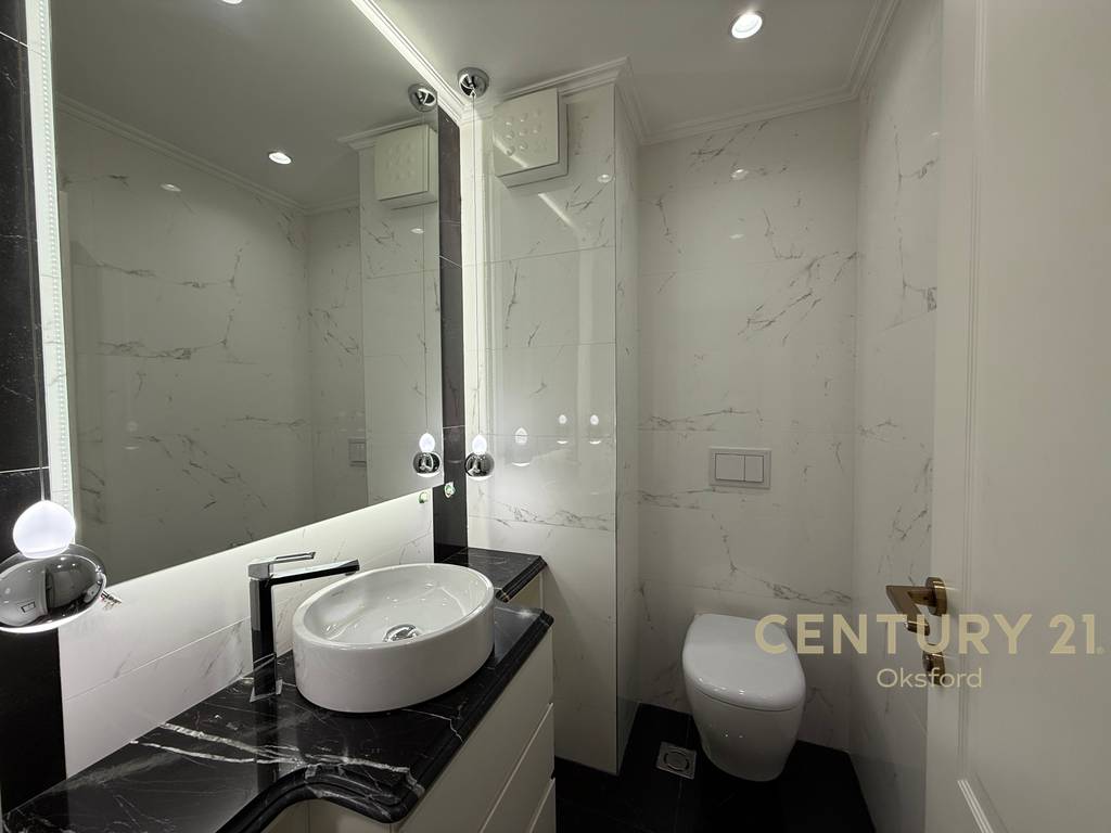 Japim me qira apartament 2+1+2 tek Liqeni i Thate! 4