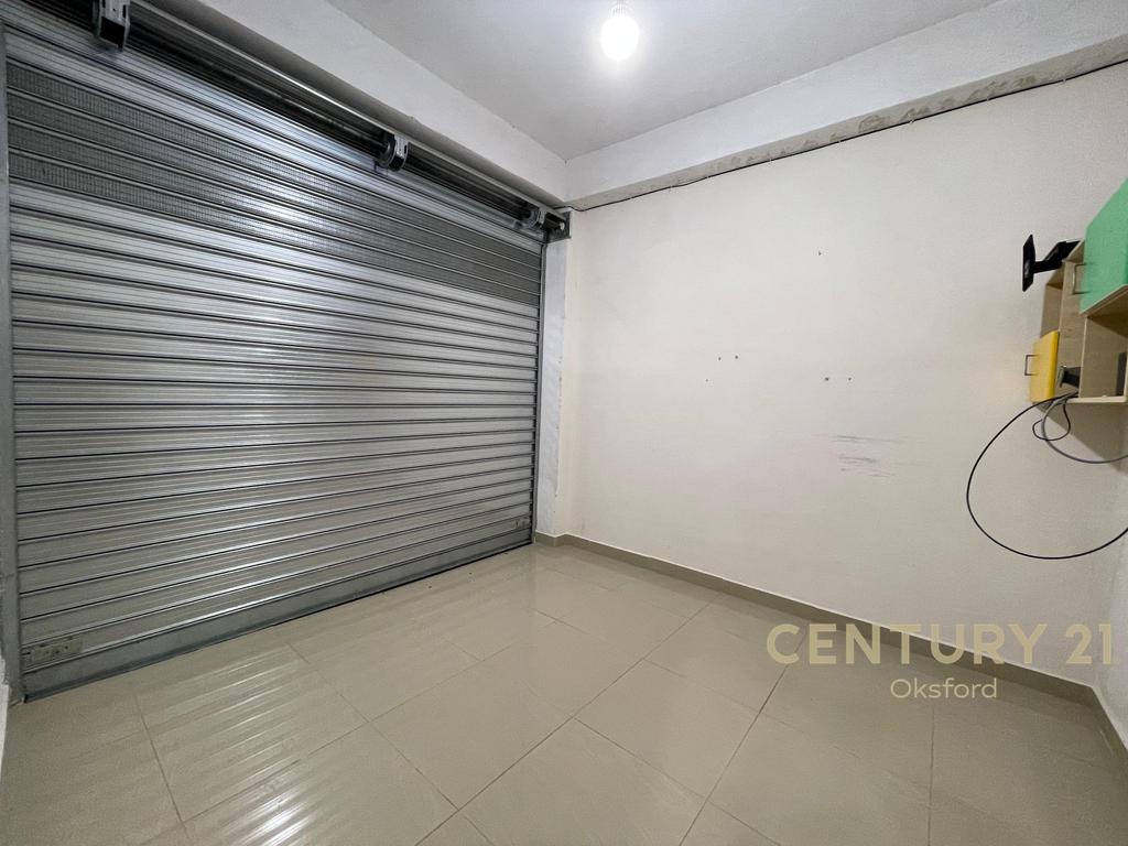 JEPET ME QIRA 414M2 SIPERFAQE PARKIMI NE FRESK 2