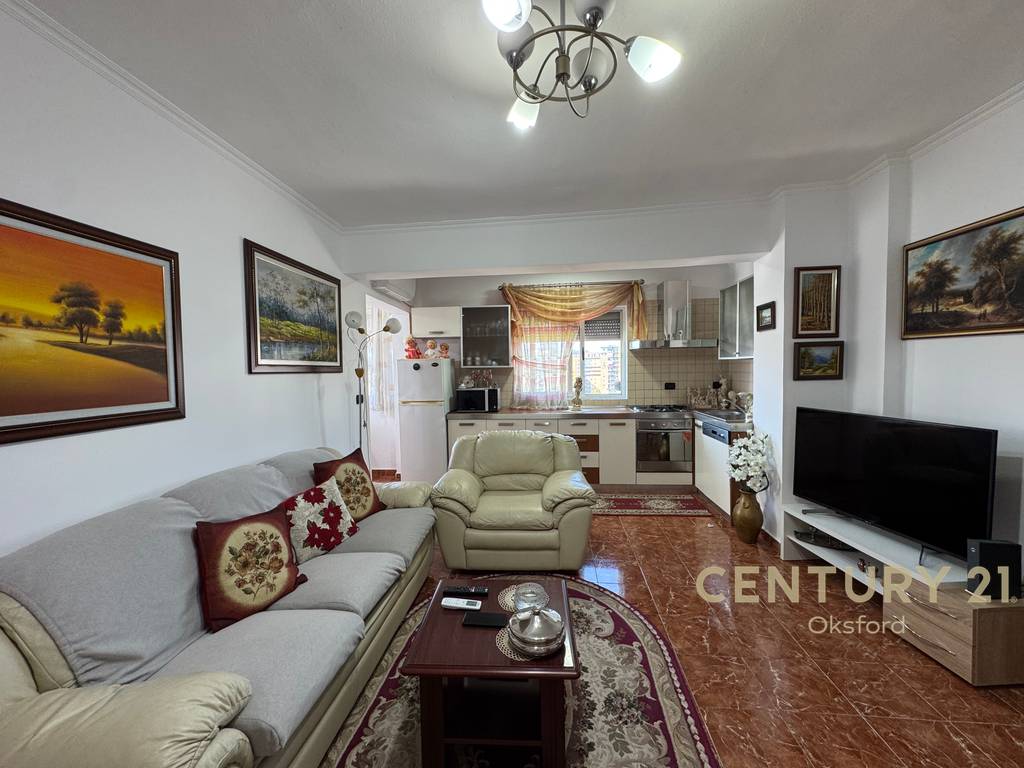 SHITET APARTAMENT 2+1 NE LAPRAK, RRUGA DRITAN HOXHA 4