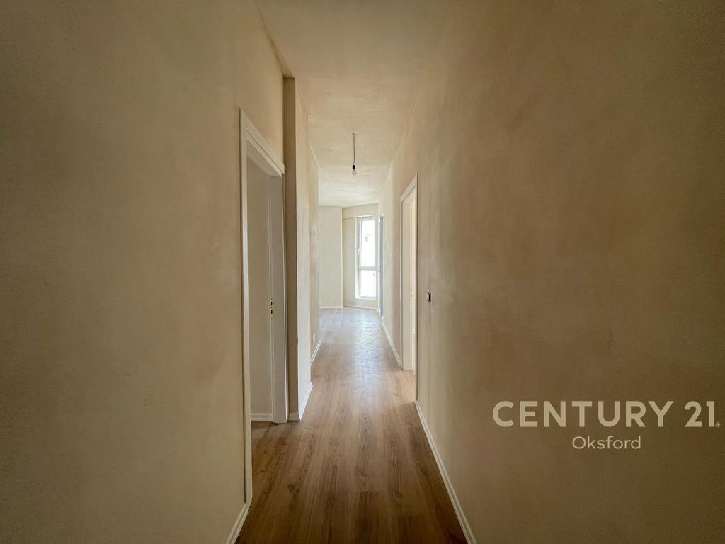 SHITET APARTAMENT 3+1+2 TEK KOMUNA E PARISIT 3