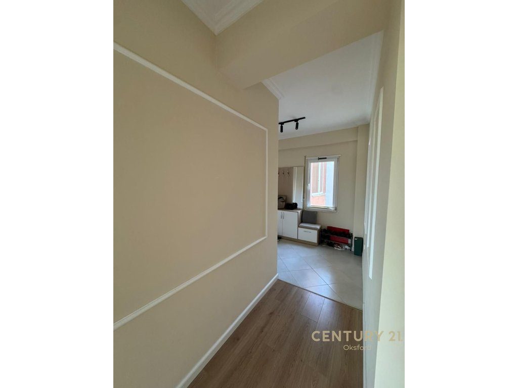 APARTAMENT ME QIRA 2+1+2 me GARAZH PER 2 MAKINA TEK LIQENI I THATE 4