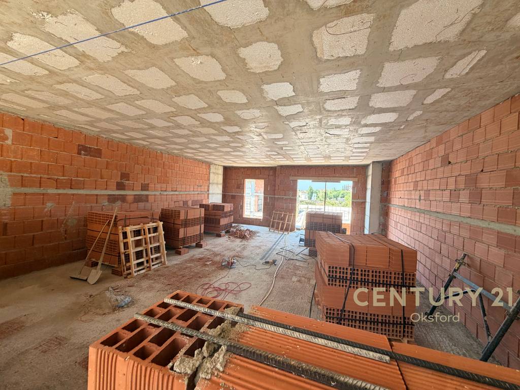 APARTAMENT 2+1 PËR SHITJE NË LIORE LAKE RESIDENCE PASKUQAN