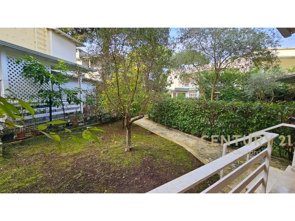 APARTAMENT DUPLEX 2+1+2+OBORR PËR SHITJE, TEK KOMPLEKSI 'LURA 1' NË GJIRIN E LALZIT 2