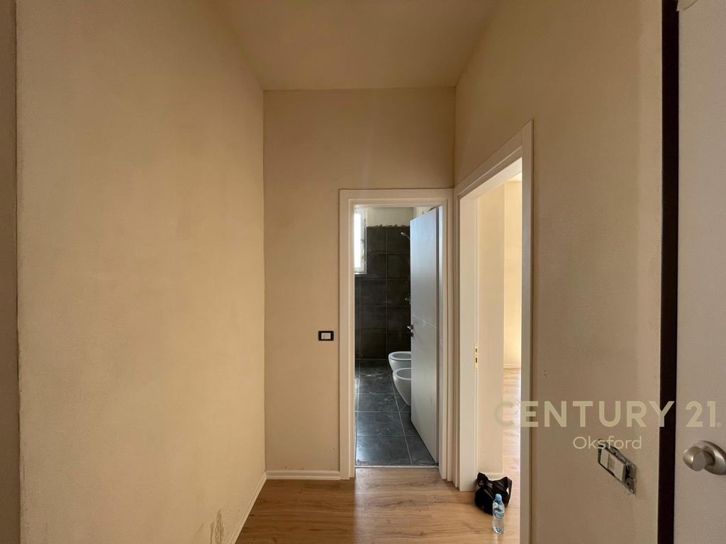 SHITET APARTAMENT 3+1+2 TEK KOMUNA E PARISIT 2
