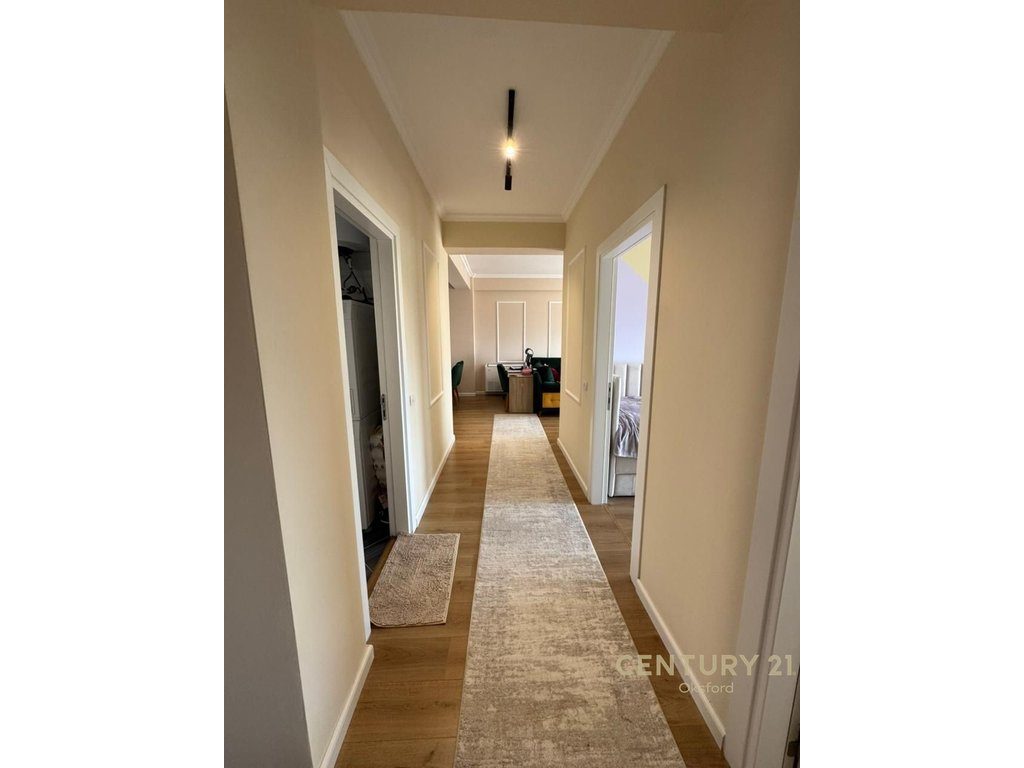 APARTAMENT ME QIRA 2+1+2 me GARAZH PER 2 MAKINA TEK LIQENI I THATE 3