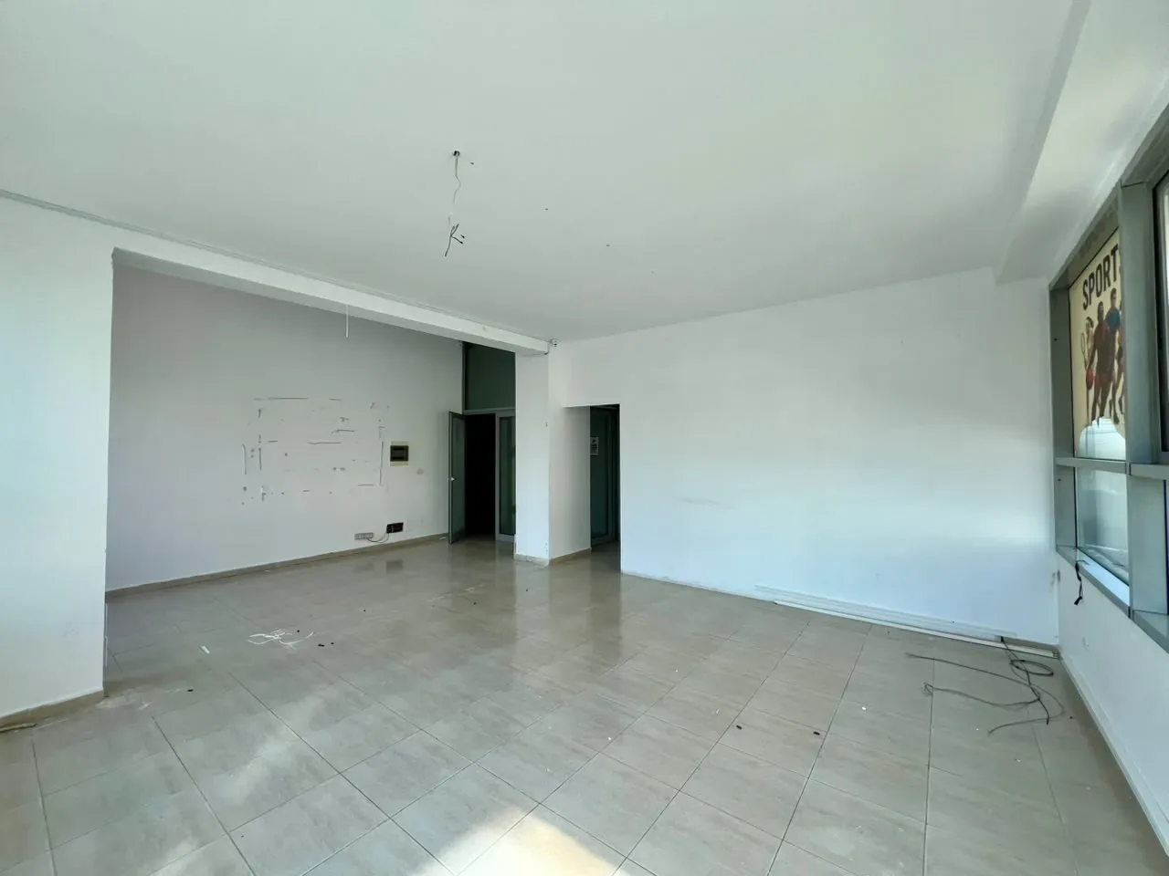 Jepet me qira Ambient Biznesi "Gj.Ismail Qemali", Tiranë 3