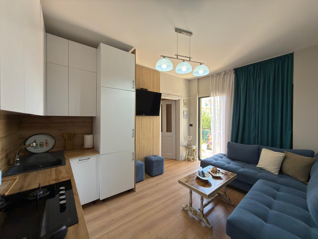 Jepet me qira apartament 1+1 në Golem | Pallat i ri me ashensor 3