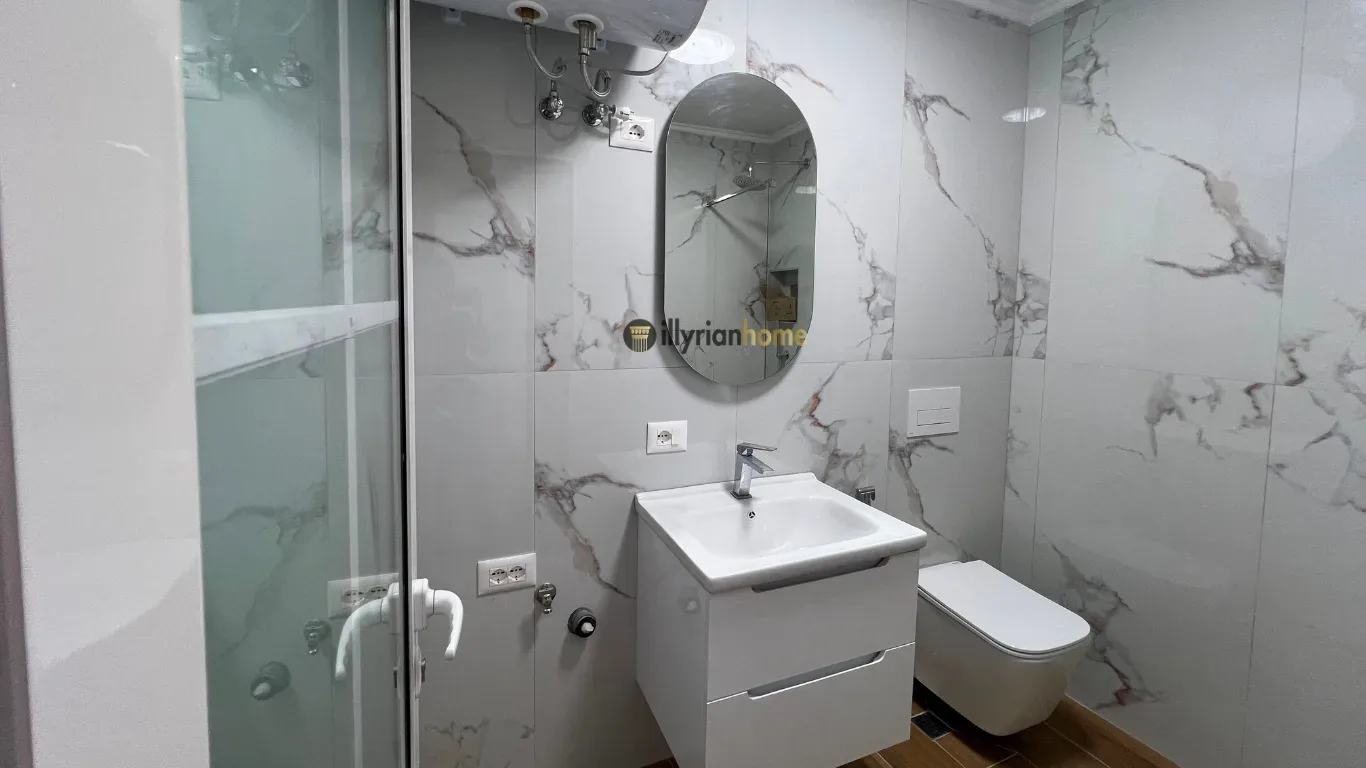 Shitet Apartament 1+1 | Oxhaku, Tiranë
