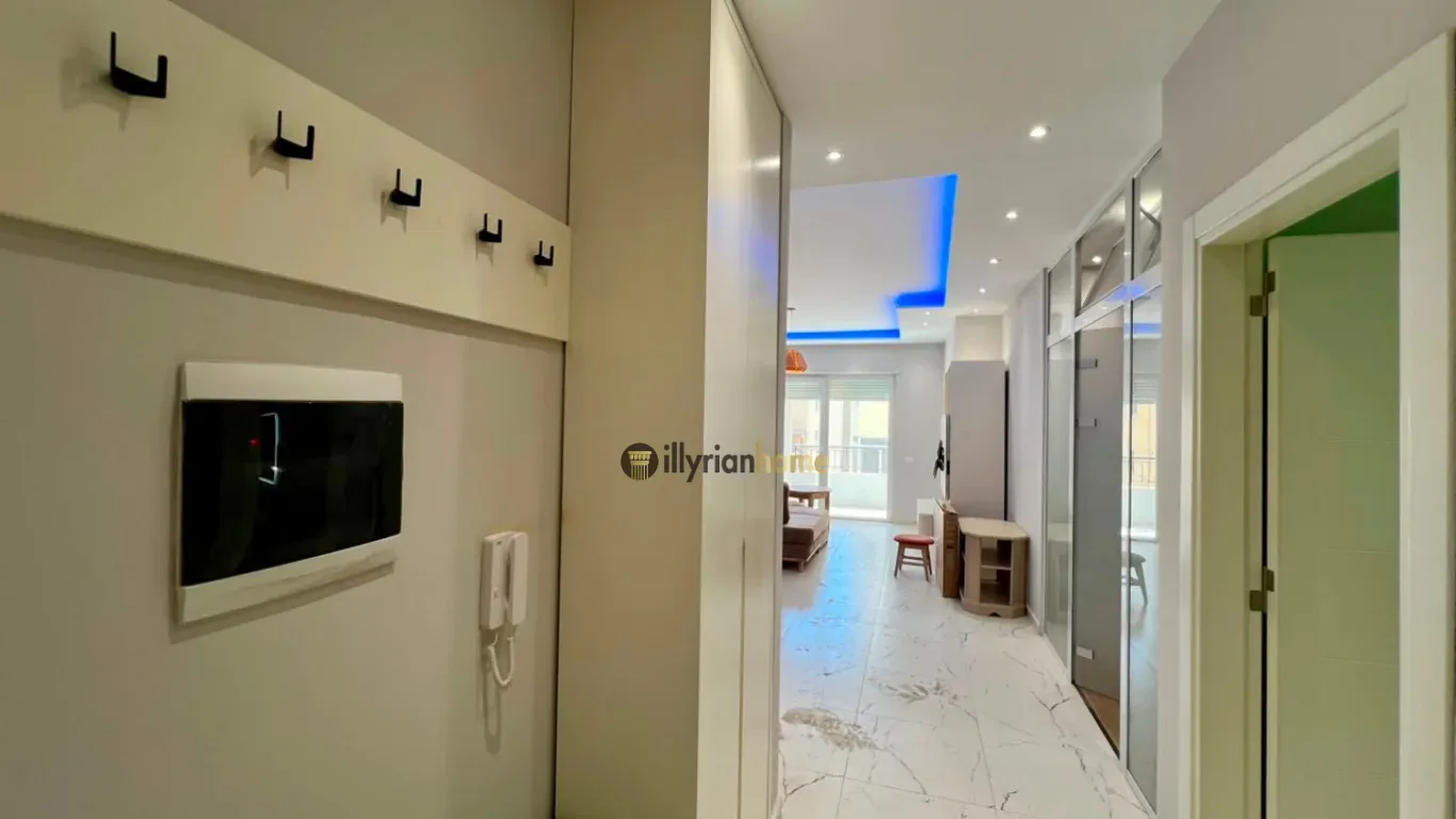 Qira, Apartament 2+1 – Qendër, Piazza, Tiranë 2