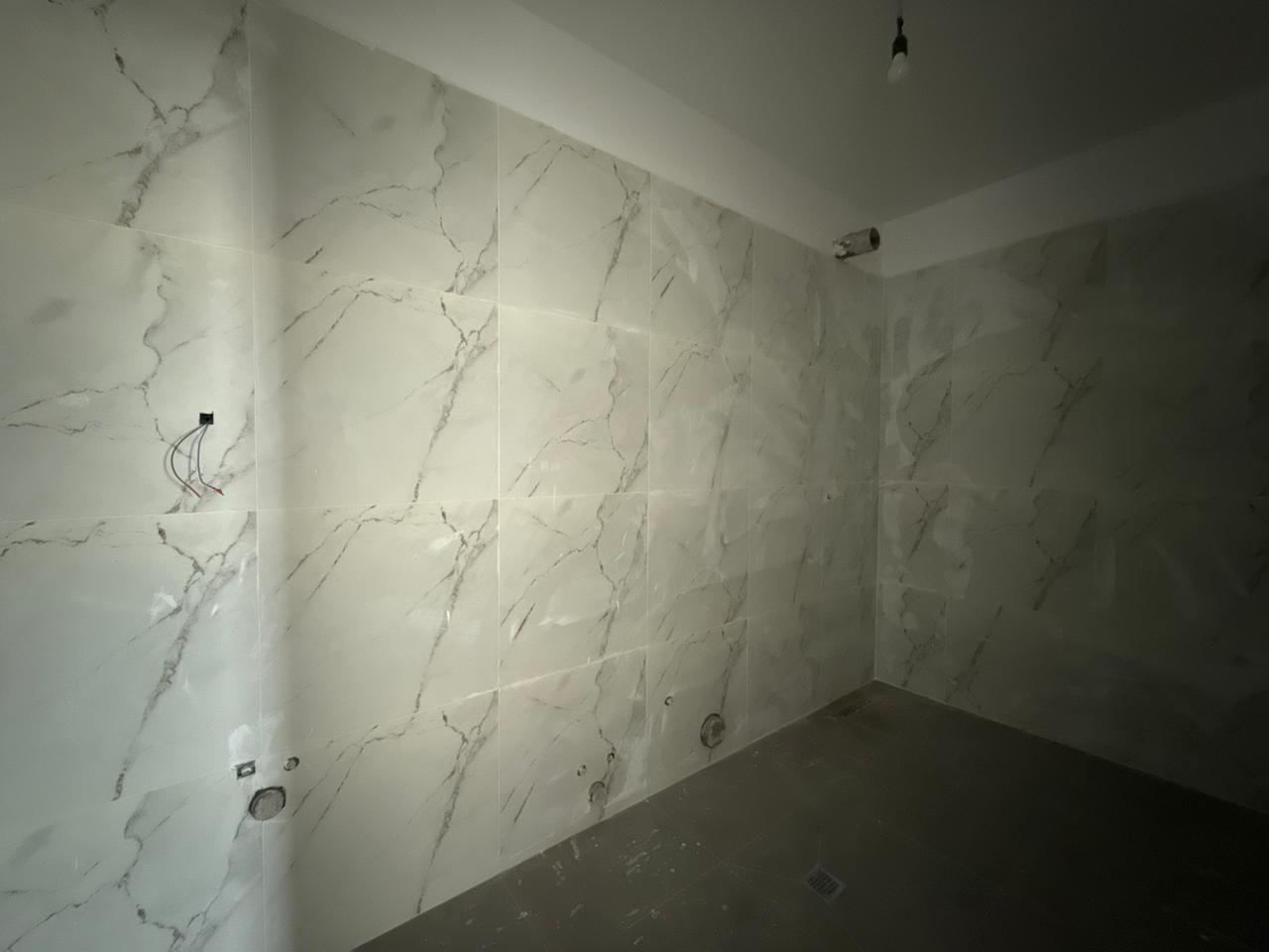 Shitet, Apartament 2+1+ 2 tualete + ballkon , ” Xhamlliku ”, Tiranë. 2