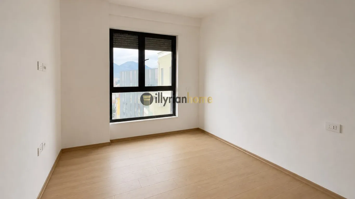 EKSKLUZIVE | SHITET, APARTAMENT 1+1 ME BALLKON TË MADH – RRUGA E DIBRËS, TIRANË 3
