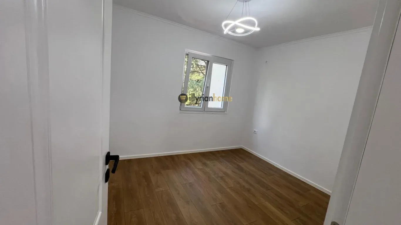 Shitet Apartament 1+1 | Oxhaku, Tiranë 3