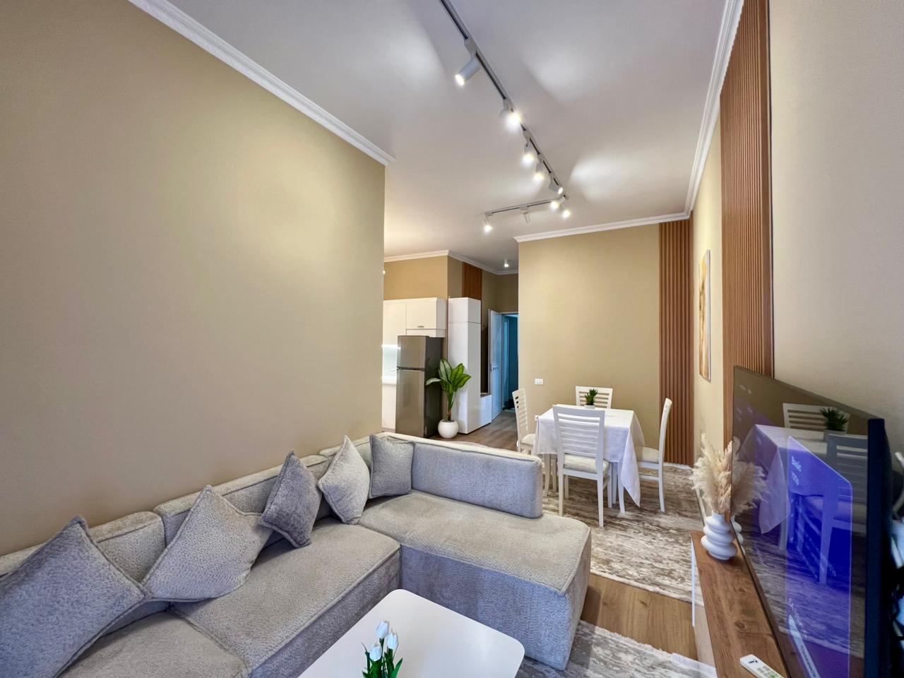 Apartament Modern 1+1 me qira në zonën e Kopshtit Botanik