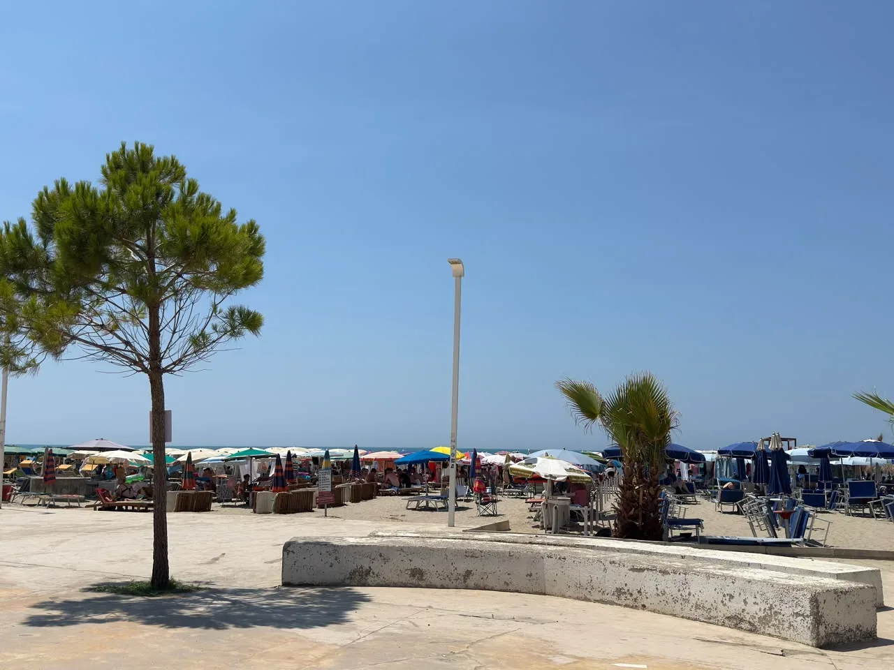 Ekskluzive, shitet shtëpi 2-Katëshe në Bregdet me Oborr Privat – Investim i Rrallë në Shkëmbin e Kavajës 4